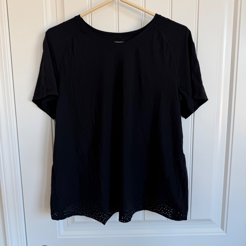 Lululemon Quick Pace Split Back Short Sleeve Blac… - image 2